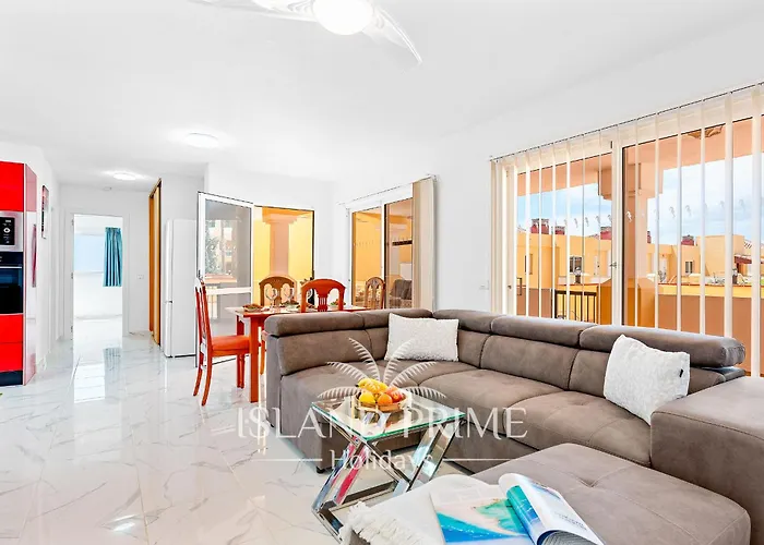 Relax In A Heated Pool Complex In The Center Of Golf Del Sur Dm63 San Miguel de Abona