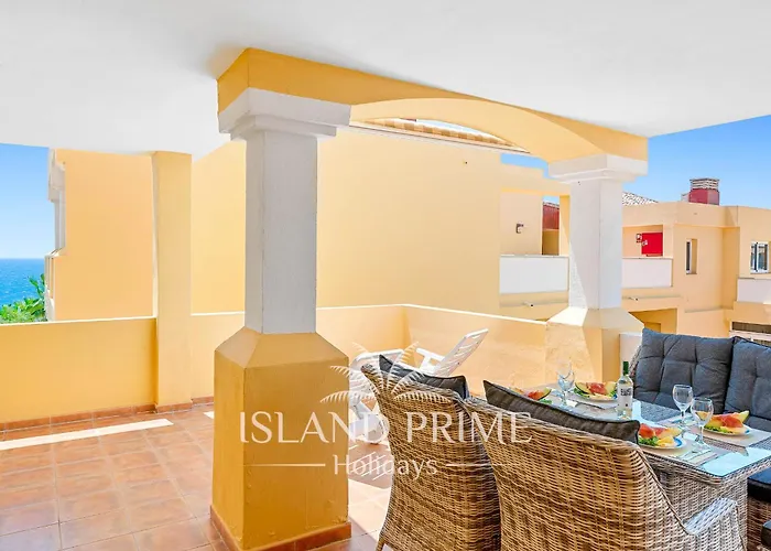 Апартаменты Relax In A Heated Pool Complex In The Center Of Golf Del Sur Dm63